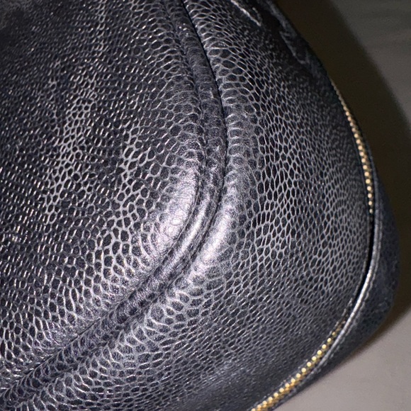 Vintage CHANEL Black Caviar Leather Vanity Cosmetic Pouch - Picture 5 of 12